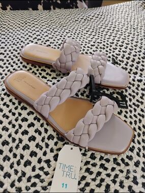 NEW .Time and Tru Braided Double-Strap Slide Sandals in Lavender